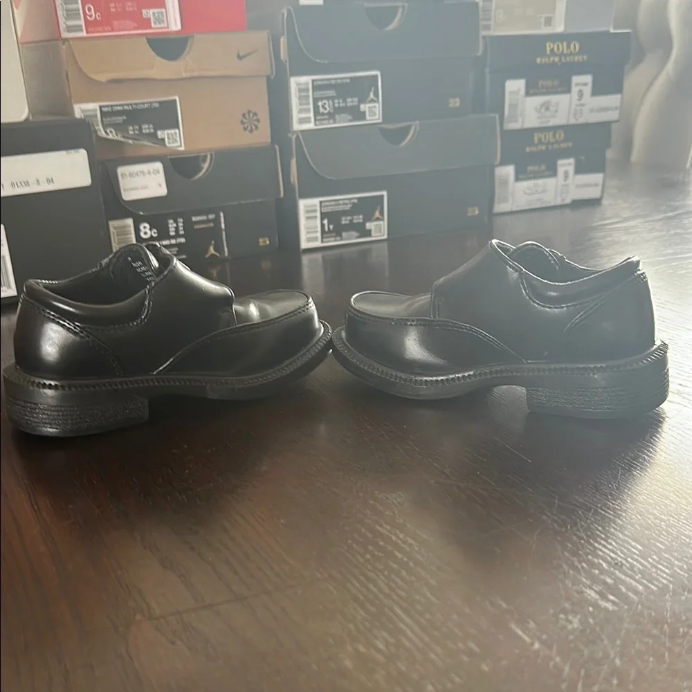 French Toast Boys Black School Uniform Dress Shoes Buckle Strap Size 7 NWT